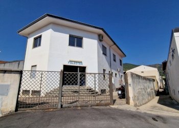 Palestra e Impianti Sportivi Falciano del Massico - foto 9