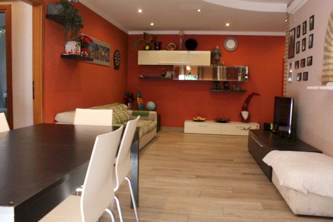 Trilocale via pignatara, Cappelle sul Tavo - foto 3