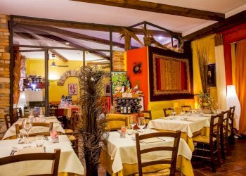 Interno non residenziale - Ristorante Carmagnola - foto 3