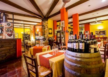 Interno non residenziale - Ristorante Carmagnola - foto 4