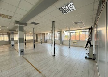 Interno non residenziale - Ufficio via Lose, 7, Beinasco - foto 1