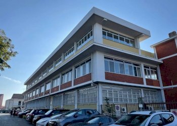 Facciata - Ufficio via Lose, 7, Beinasco - foto 31