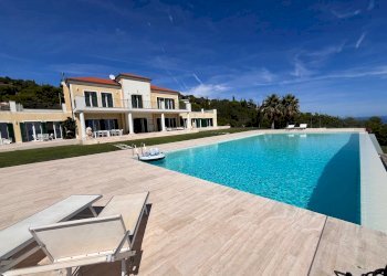 Villa Cipressa - foto 1