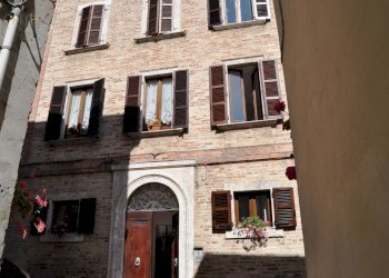 Four-room apartment Corso Vittorio Emanuele, Ripatransone - photo 2