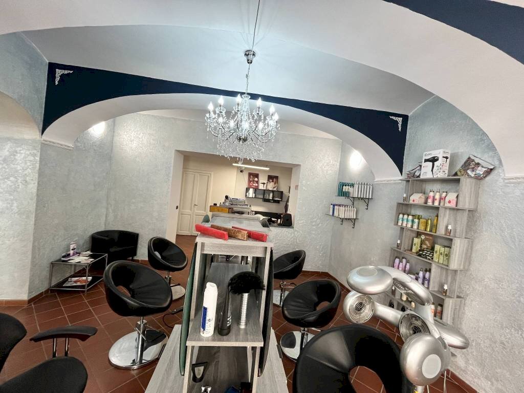Parrucchieri Uomo - Donna Pinerolo - foto 3