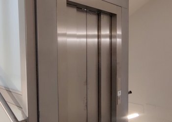 Ascensore - Appartamento in Villa Via  Macera, 3, Rapallo - foto 11