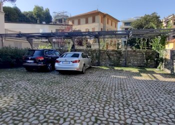 Cortile - Appartamento in Villa Via  Macera, 3, Rapallo - foto 12