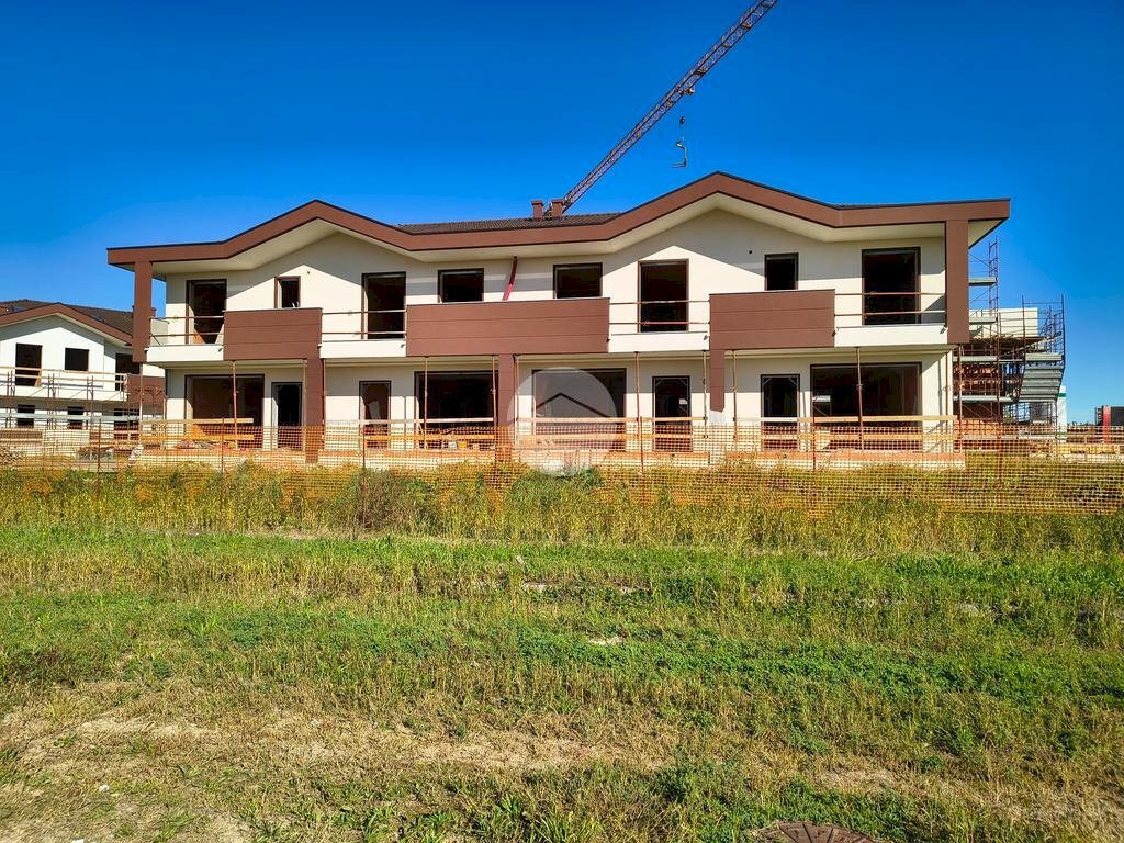 Villa a Schiera Via Monte Rosa, Mesero - foto 1