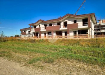 Villa a Schiera Via Monte Rosa, Mesero - foto 2