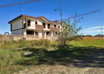 Villa a Schiera Via Monte Rosa, Mesero - foto 4