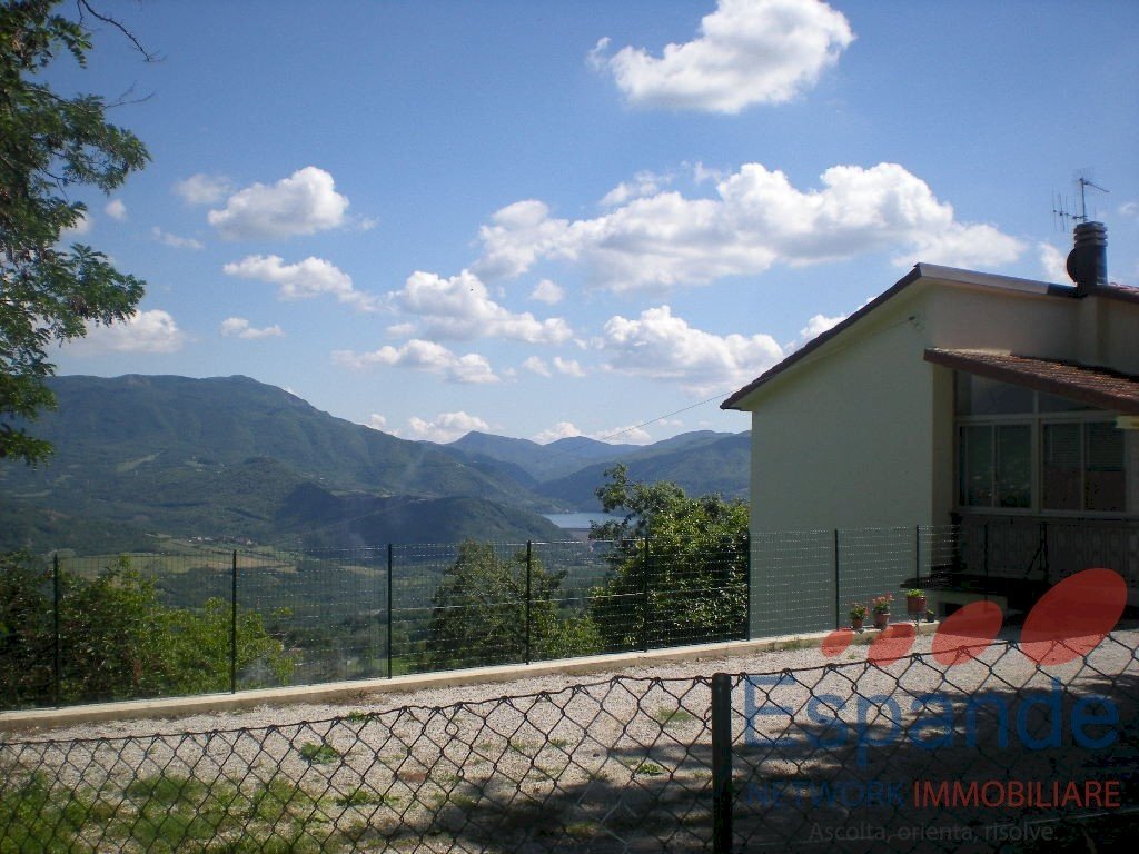 Casa indipendente Castel di Casio - foto 1