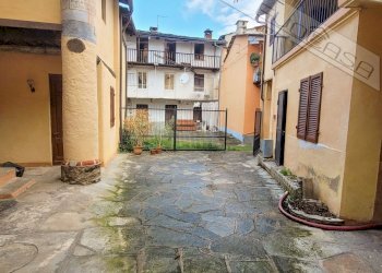 Casa indipendente Piazza San Pietro snc, Bagnolo Piemonte - foto 3