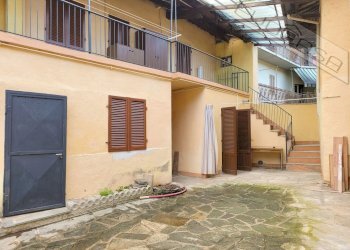 Casa indipendente Piazza San Pietro snc, Bagnolo Piemonte - foto 5