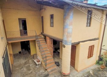 Casa indipendente Piazza San Pietro snc, Bagnolo Piemonte - foto 45