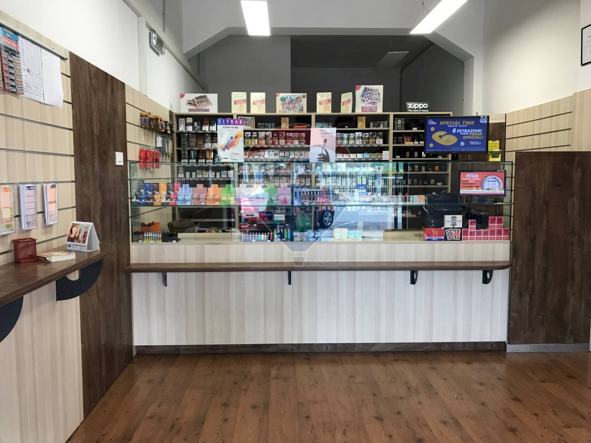 Attività Commerciale via celadina, Gorle - foto 1