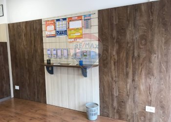 Attività Commerciale via celadina, Gorle - foto 2