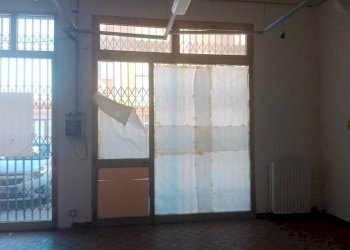 Interno non residenziale - Negozio via Aldo Salvaterra, Carpi - foto 2