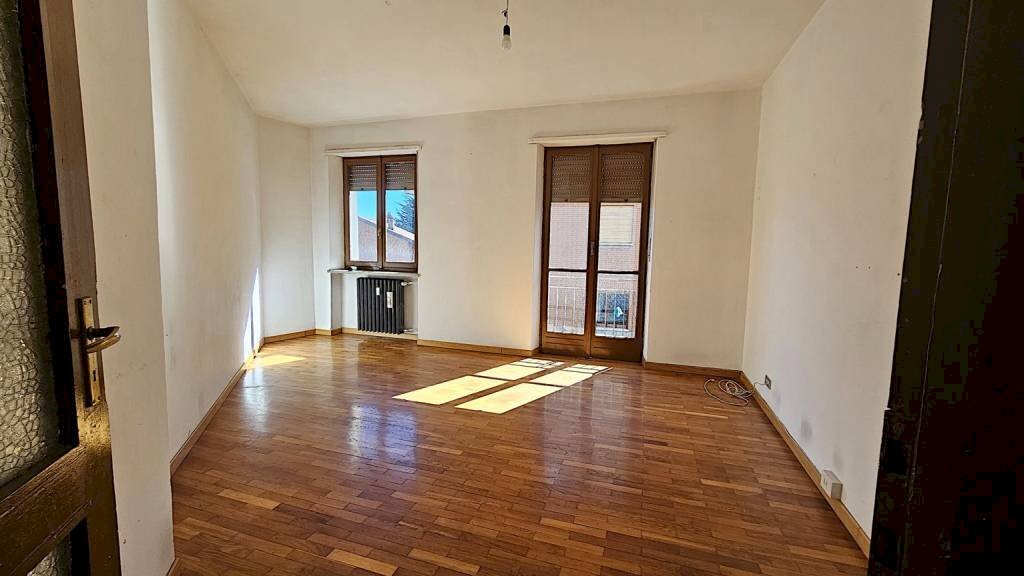 Camera da letto - Trilocale via Roma, 109, Pino Torinese - foto 3