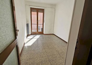 Camera da letto - Trilocale via Roma, 109, Pino Torinese - foto 7