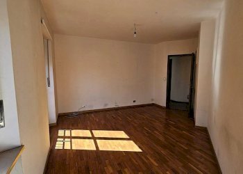 Camera da letto - Trilocale via Roma, 109, Pino Torinese - foto 14