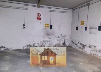 Box auto - Magazzino via Vingone, Campi Bisenzio - foto 3