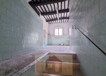 Vista - Negozio via Giuseppe Mazzini, Signa - foto 9