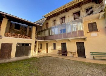 Facciata - Villa via Marconi 3, Fiorano Canavese - photo 3