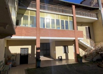 Facciata - Villa via Marconi 3, Fiorano Canavese - photo 4