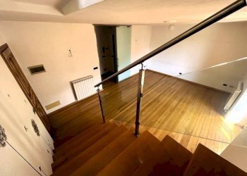 Stanza non arredata - Four-room apartment via Camillo Benso di Cavour, 5, Tavagnasco - photo 10