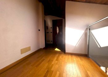 Stanza non arredata - Four-room apartment via Camillo Benso di Cavour, 5, Tavagnasco - photo 12