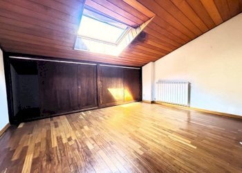 Stanza non arredata - Four-room apartment via Camillo Benso di Cavour, 5, Tavagnasco - photo 15