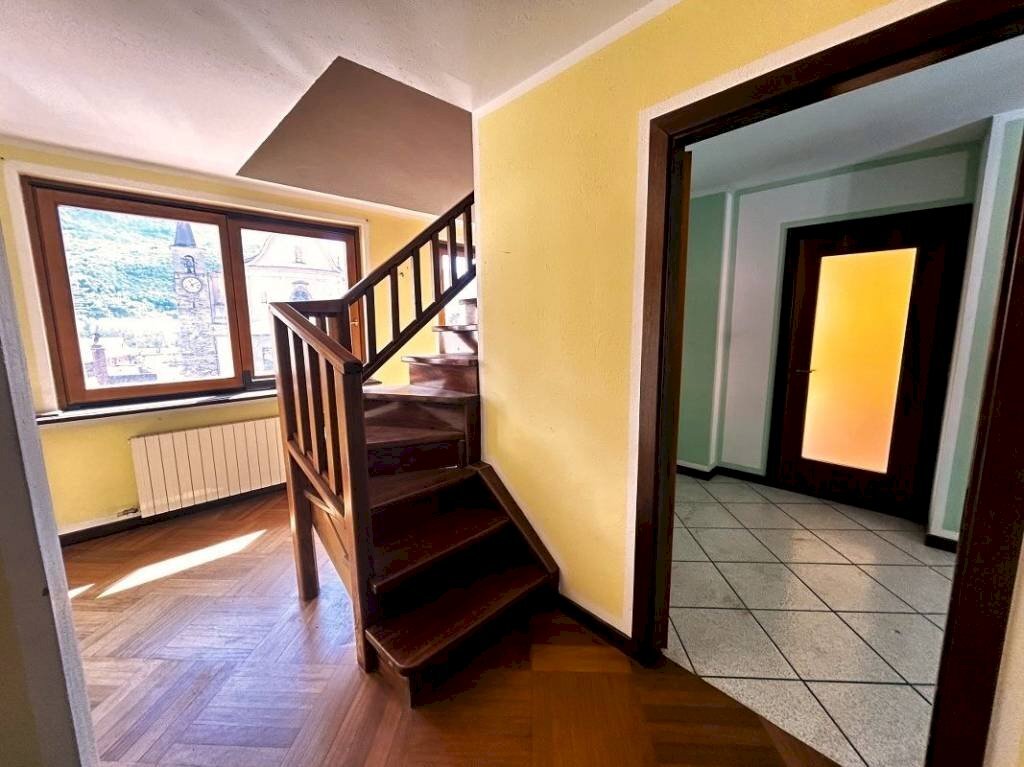 Interno appartamento - Appartamento via Camillo Benso di Cavour, 5, Tavagnasco - foto 2