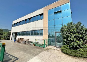 Retecasa_Cornedo - Locale Commerciale Via Monte Cengio 60, Cornedo Vicentino - foto 4