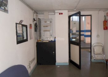 14102011 011.JPG - Locale Commerciale Catanzaro - foto 6