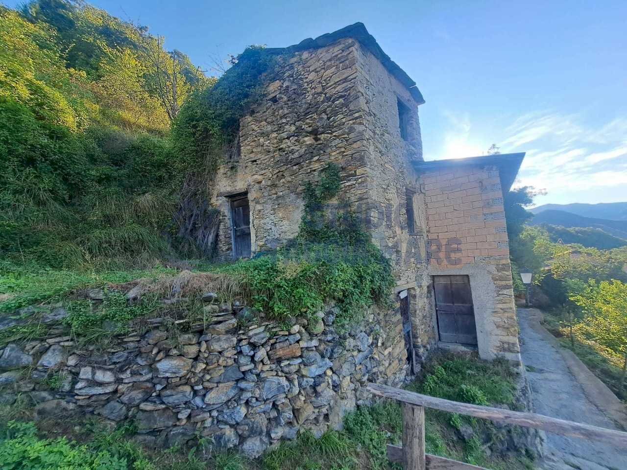 Immagine WhatsApp 2024-09-10 ore 10.12.20_0a7ec24f - Rustico Via IV Novembre, Molini di Triora - foto 1