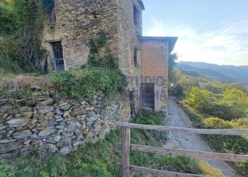 Immagine WhatsApp 2024-09-10 ore 10.12.16_2adae13b - Rustico Via IV Novembre, Molini di Triora - foto 3