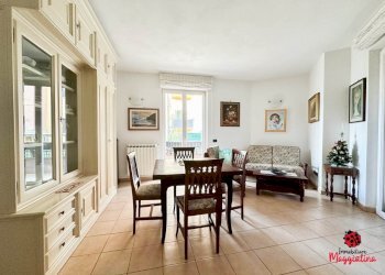 Immagine WhatsApp 2025-02-28 ore 09.50.23_43092eea - Appartamento Via Brozzo 13, La Spezia - foto 2