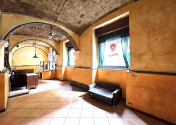 11.jpg - Locale Commerciale Via dei Volsci 105, Roma - foto 12