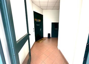 Ingresso - Show room via dei mestieri 8, Concorezzo - photo 2