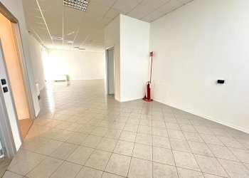 Showroom - Show room via dei mestieri 8, Concorezzo - photo 4