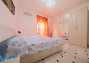 camera da letto - Three-room apartment Via Cicale 17, Taranto - photo 10