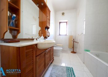 bagno - Four-room apartment Via Venezia 25, Taranto - photo 11