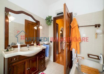 Villa Aprilia - photo 31