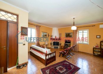Villa Aprilia - photo 34
