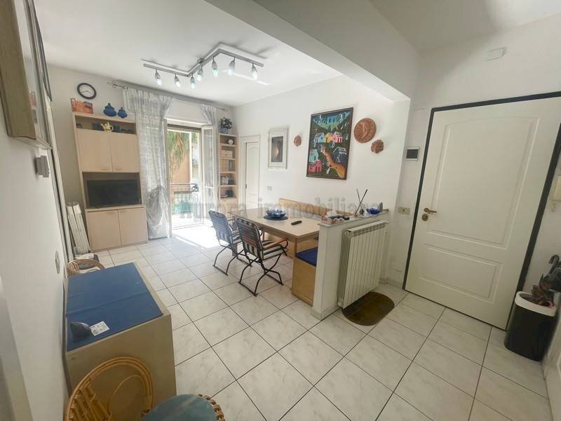 Three-room apartment Corso Europa, Borghetto Santo Spirito - photo 2