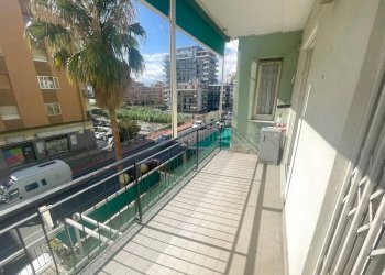 Three-room apartment Corso Europa, Borghetto Santo Spirito - photo 1