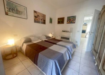 Three-room apartment Corso Europa, Borghetto Santo Spirito - photo 10