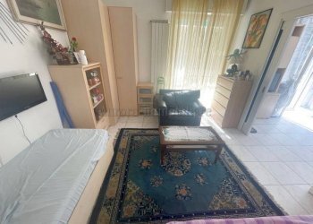 Three-room apartment Corso Europa, Borghetto Santo Spirito - photo 12