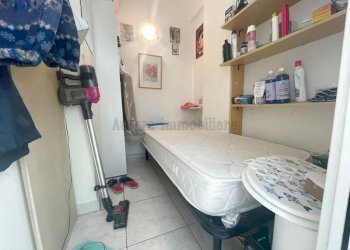 Three-room apartment Corso Europa, Borghetto Santo Spirito - photo 14