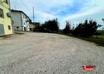 Attività Commerciale Ferrara - foto 19